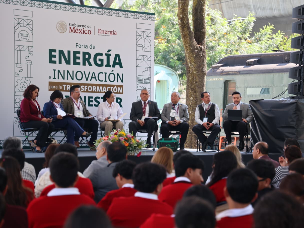 FERIA DE ENERIGÍA FOTO 1 