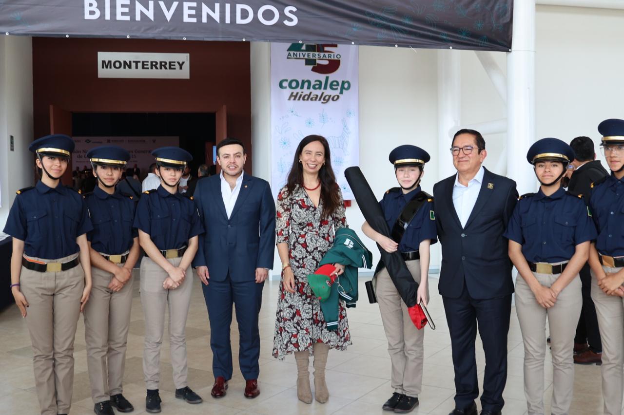 REUNION NACIONAL DE DIRECTORES FOTO 3 HGO.25